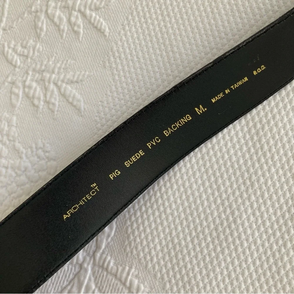 Vintage 90s Architect pig suede belt leather metal hardware quiet luxury 26”-28”